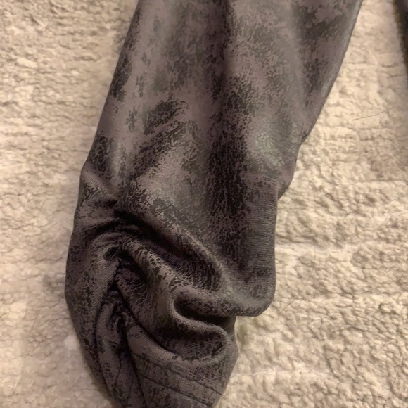 TWO TONE DOUBLE ZIP UP BLACK JACKET - Picture 5 of 6